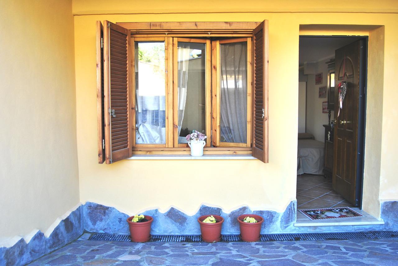 Casa Di Moni Acomodação com café da manhã Ardea Exterior foto